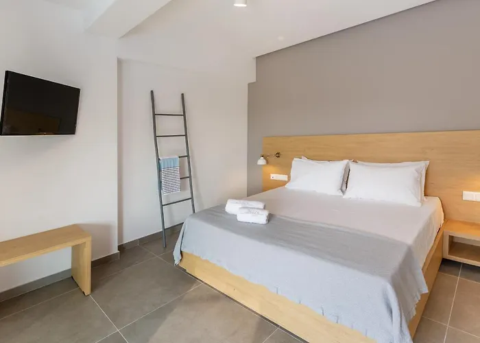 Otel Isalos